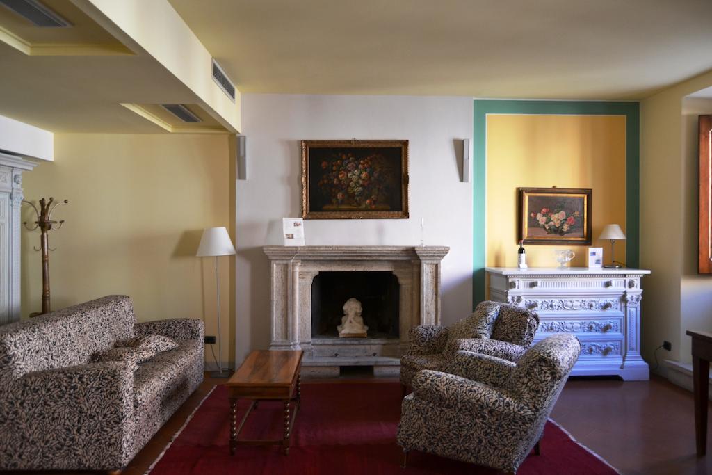 Casa Lemmi Guest House San Quirico d'Orcia Bilik gambar
